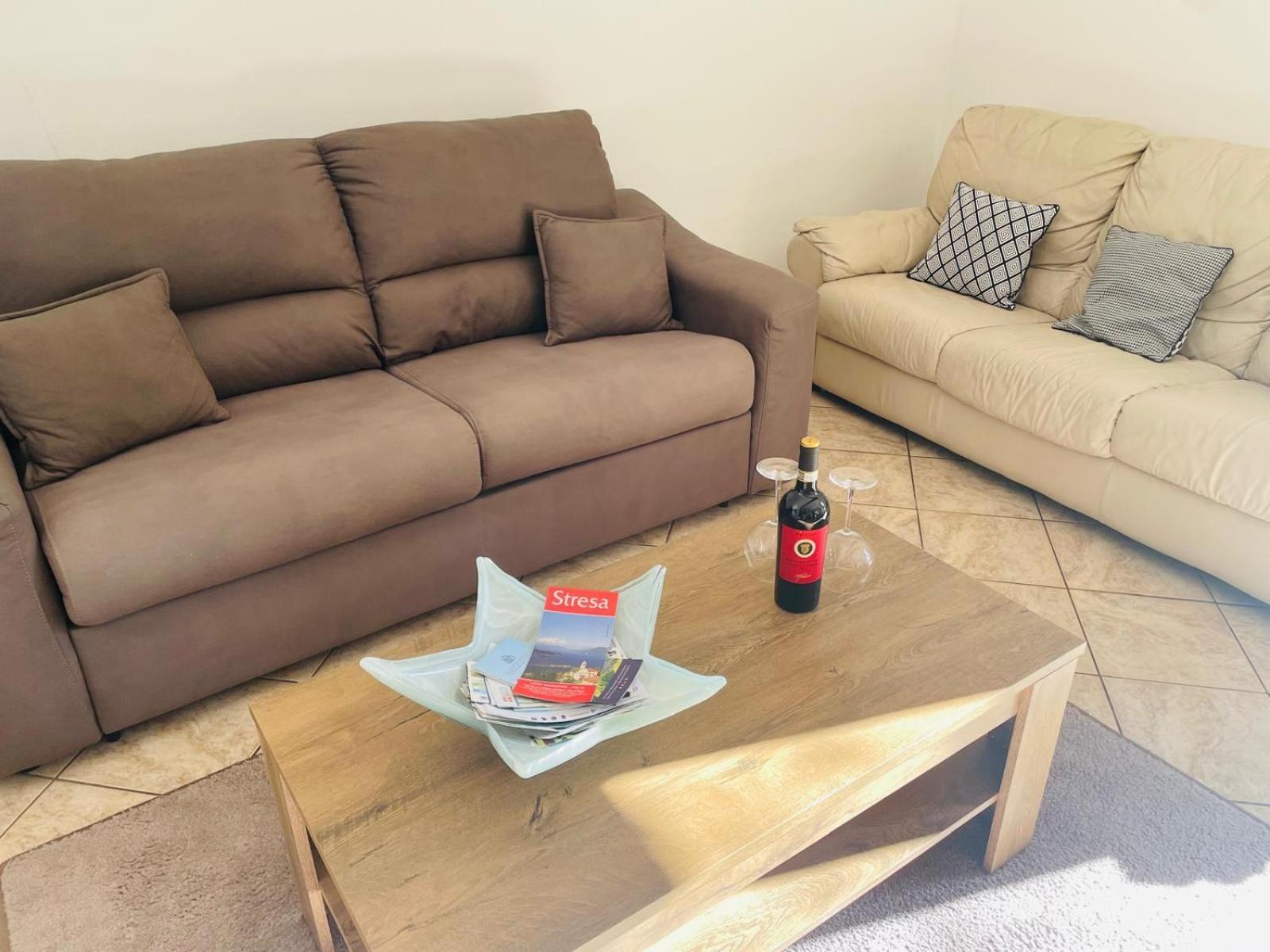 Ferienwohnung La Casa Di Tita Stresa Zimmer foto